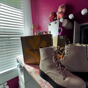 Steve Madden Cream Combat Boots